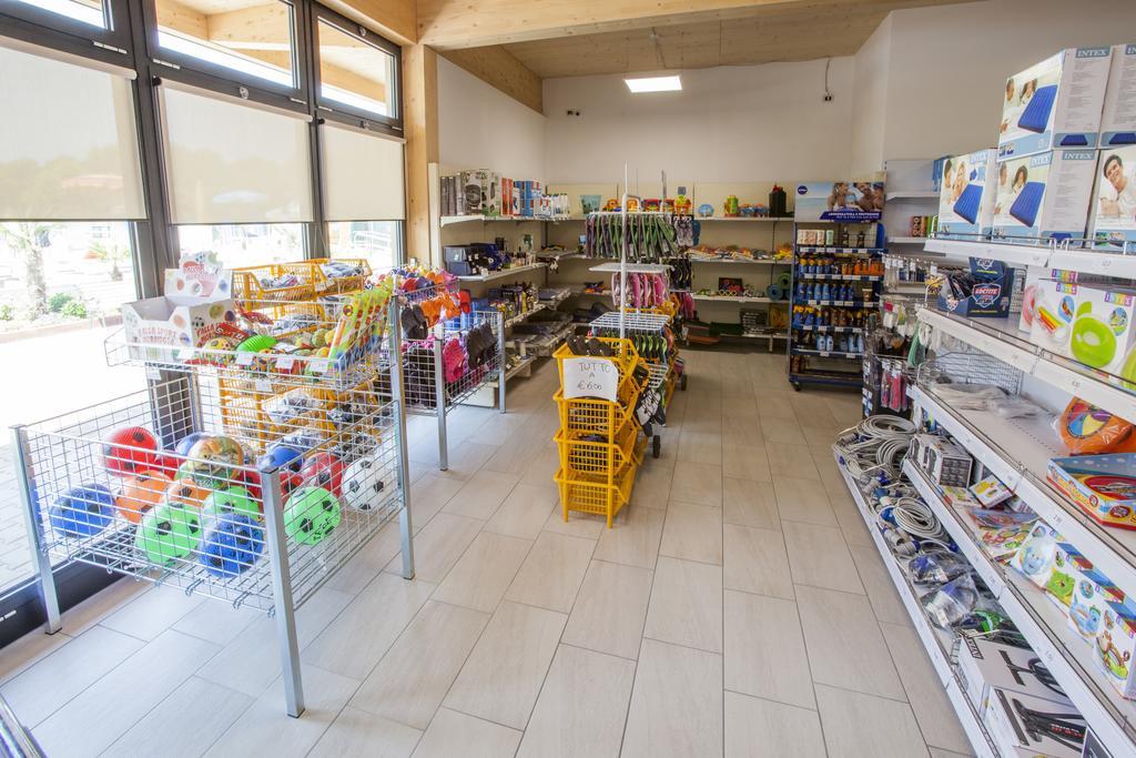 Baia Holiday Gasparina Castelnuovo del Garda Εξωτερικό φωτογραφία