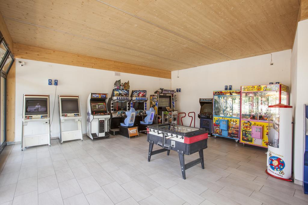 Baia Holiday Gasparina Castelnuovo del Garda Εξωτερικό φωτογραφία