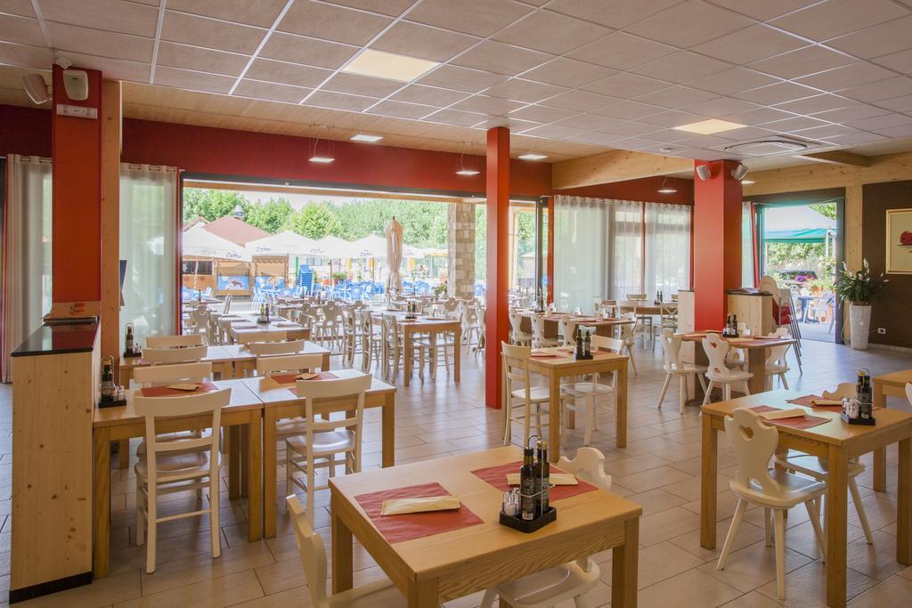 Baia Holiday Gasparina Castelnuovo del Garda Εξωτερικό φωτογραφία