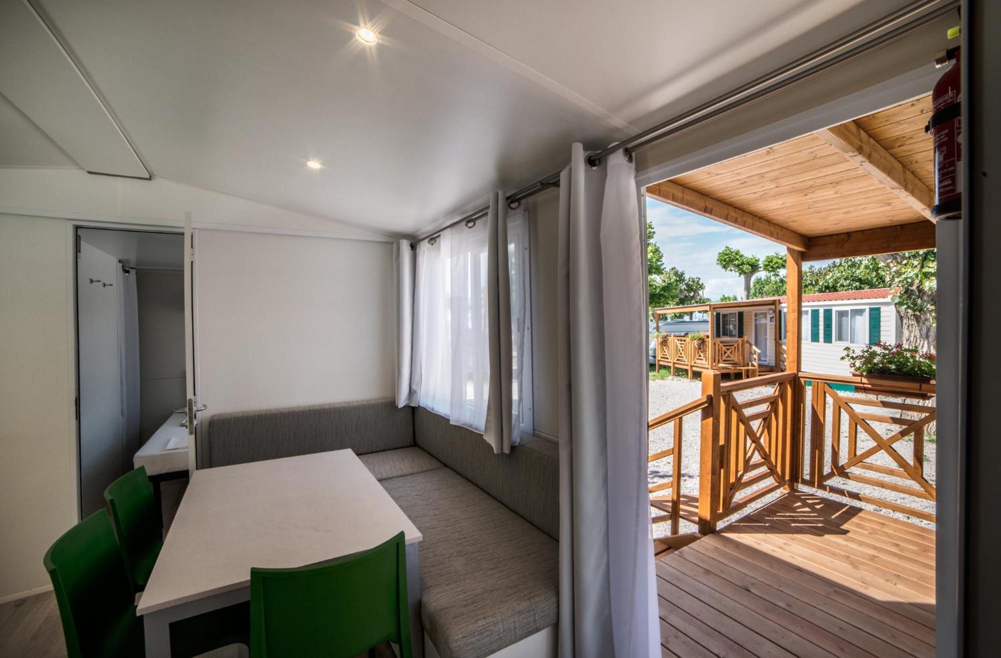 Baia Holiday Gasparina Castelnuovo del Garda Εξωτερικό φωτογραφία